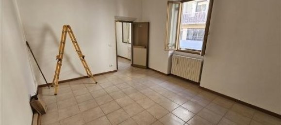 Casa de 8 habitaciónes en Florence, Italy No. 32908 3