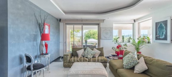 7 bedrooms Villa in Campagnano di Roma, Italy No. 371805 4
