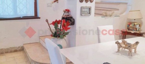 2 bedrooms Apartment in Naples, Italy No. 98075 10