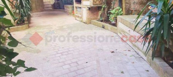 2 bedrooms Apartment in Naples, Italy No. 98075 44