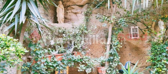 2 bedrooms Apartment in Naples, Italy No. 98075 37