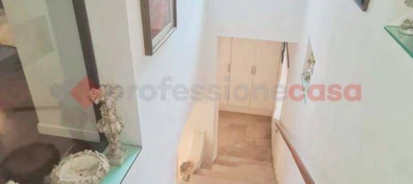 2 bedrooms Apartment in Naples, Italy No. 98075 13