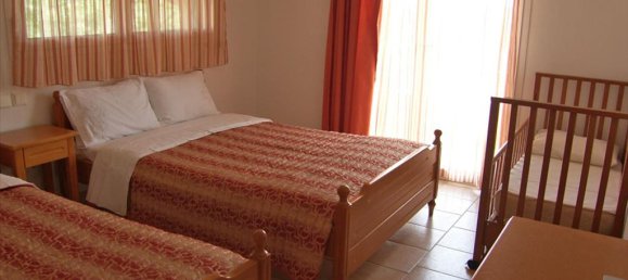 850m² Townhouse in Katerini, Greece No. 7123 5