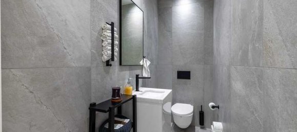 3 bedrooms Penthouse in Paphos, Cyprus No. 15531 10