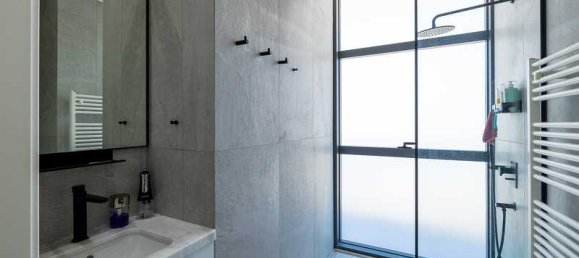 3 bedrooms Penthouse in Paphos, Cyprus No. 15531 9