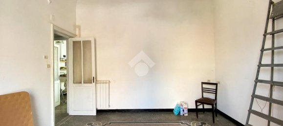 2 Schlafzimmer Wohnung in Savona, Italy, Nr. 36556 7