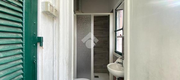 2 Schlafzimmer Wohnung in Savona, Italy, Nr. 36556 21