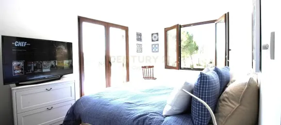 5 bedrooms Villa in Moniatis, Cyprus No. 4438 2