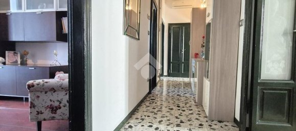 3 bedrooms Apartment in Milan, Italy No. 378852 2