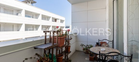 1 bedroom Apartment in Bologna, Italy No. 128060 2