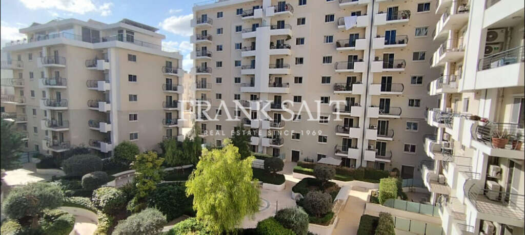 1 bedroom Apartment in Gzira, Malta No. 10451