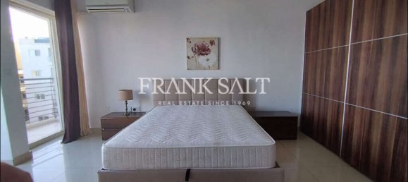 1 bedroom Apartment in Gzira, Malta No. 10451 5