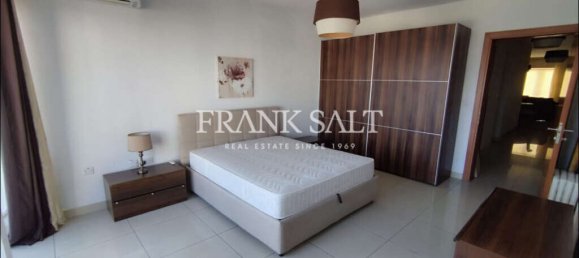 1 bedroom Apartment in Gzira, Malta No. 10451 4