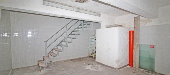 Gewerbliche Immobilie in Palermo, Italy 160m², Nr. 120694 46