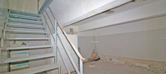 Gewerbliche Immobilie in Palermo, Italy 160m², Nr. 120694 4