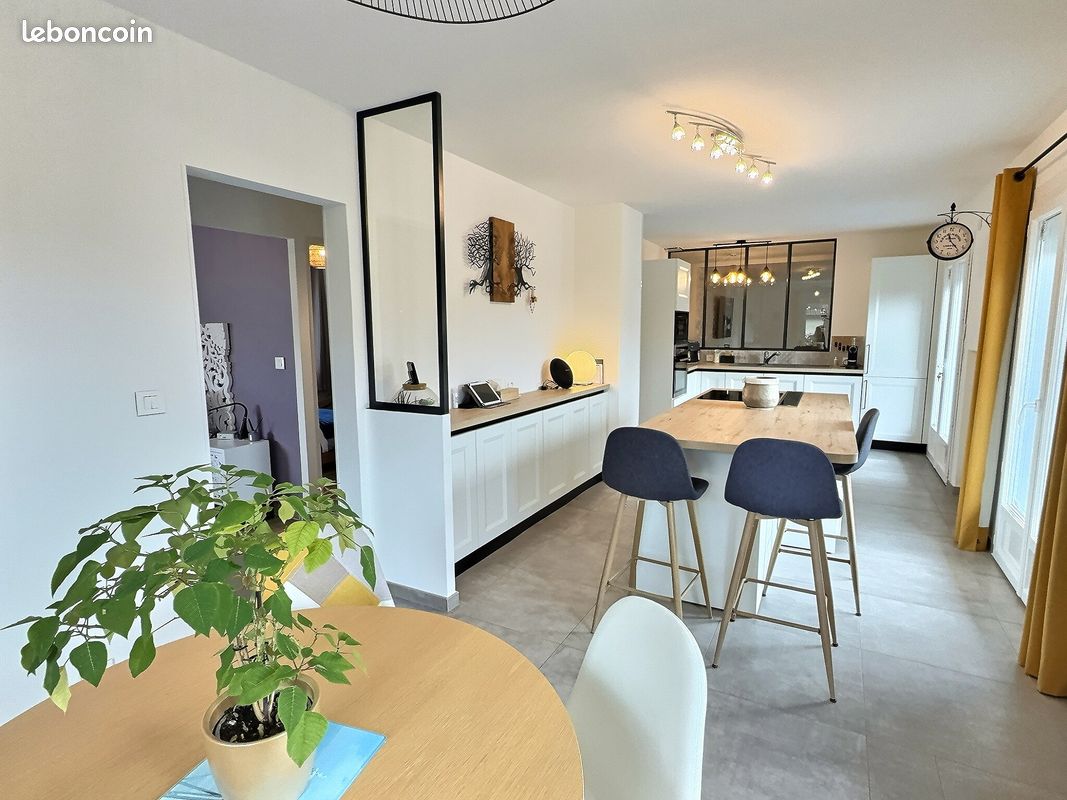 5 غرف نوم منزل في Divonne-les-Bains, France رقم 203552