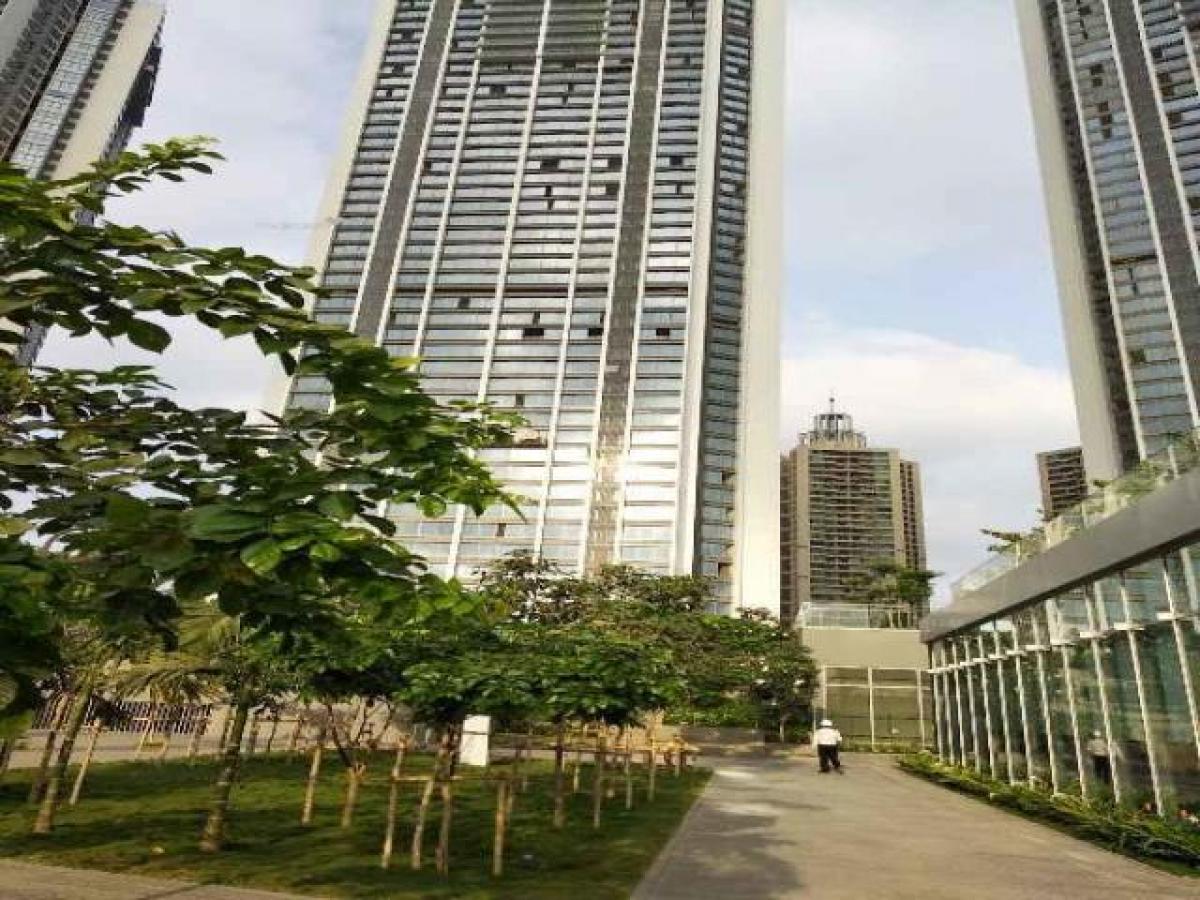 3 bedrooms House in Mumbai, India No. 54511