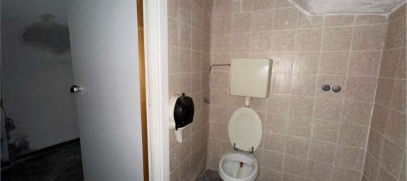 100m² Commercial property in Pomarolo, Italy No. 64454 21