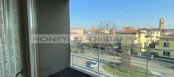 5 rooms Penthouse in Fidenza, Italy No. 118777 36