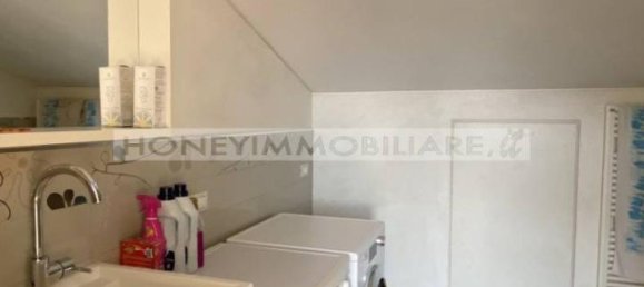 5 rooms Penthouse in Fidenza, Italy No. 118777 17