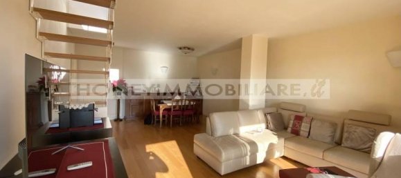 5 rooms Penthouse in Fidenza, Italy No. 118777 3