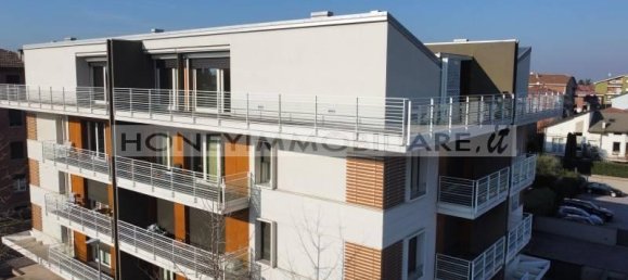 5 rooms Penthouse in Fidenza, Italy No. 118777 22