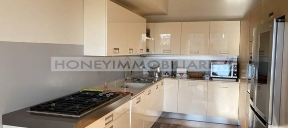 5 rooms Penthouse in Fidenza, Italy No. 118777 8