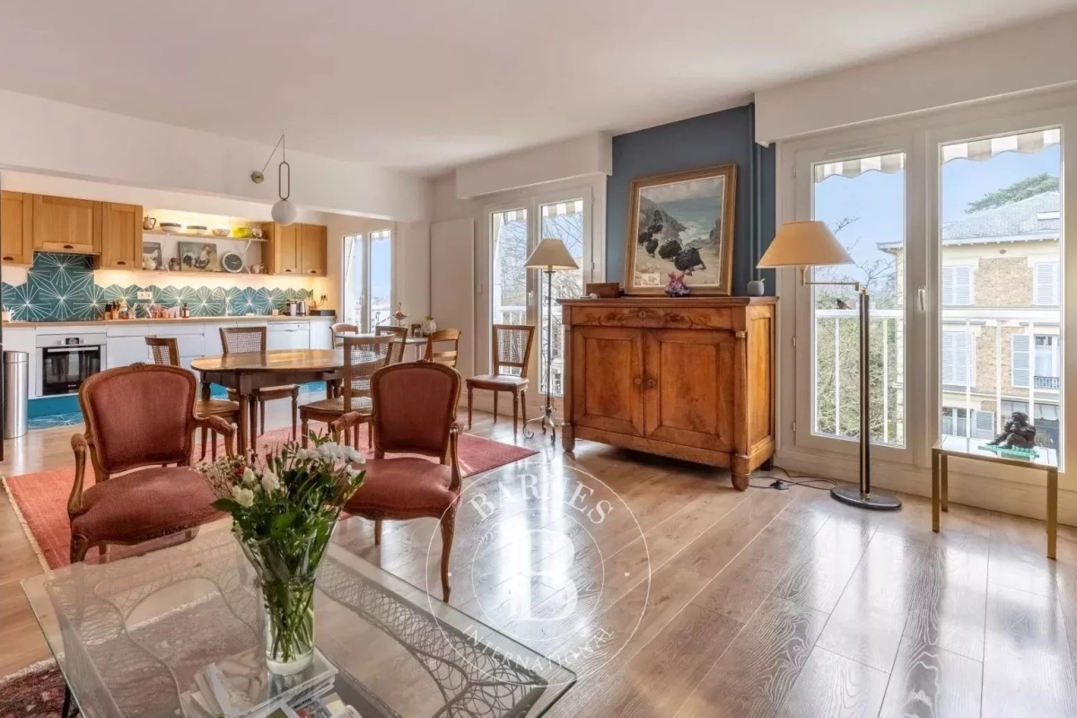 4 rooms Apartment in Versailles, France No. 161651