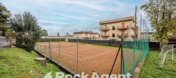 3 bedrooms Apartment in Rome, Italy No. 320141 21