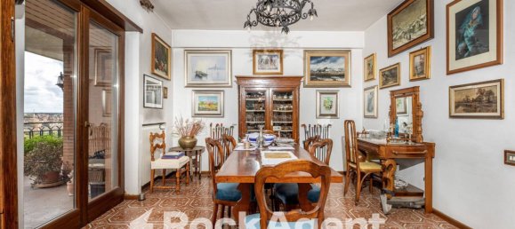 3 bedrooms Apartment in Rome, Italy No. 320141 3