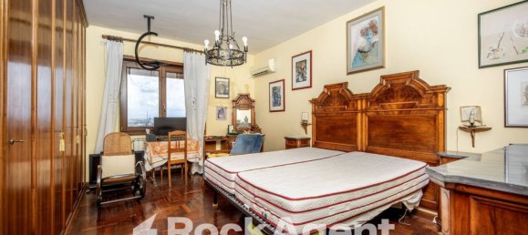 3 bedrooms Apartment in Rome, Italy No. 320141 7