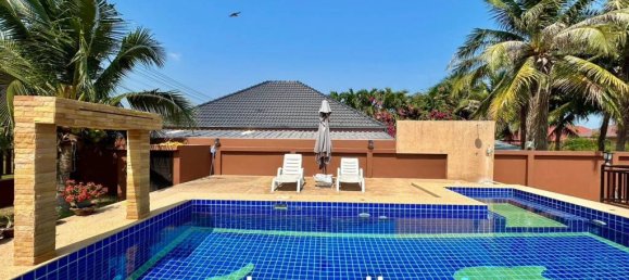 Café/restaurante de 3 dormitorios en Hua Hin, Thailand No. 13681 4