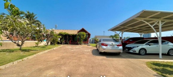 Café/restaurante de 3 dormitorios en Hua Hin, Thailand No. 13681 7