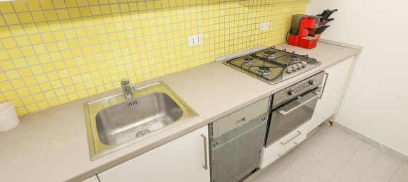 2 bedrooms Apartment in Albisola Superiore, Italy No. 337803 6