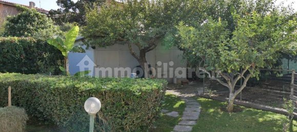 3 bedrooms Villa in Ardea, Italy No. 213624 10