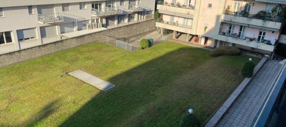 Квартира с 3 комнатами в Комо, Италия № 13703 14