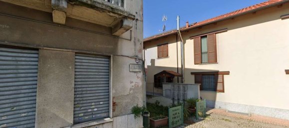 36m² Garage in Turin, Italy No. 9100 3