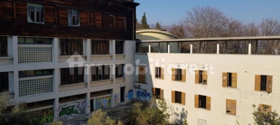 3391m² Commercial property in Casale Corte Cerro, Italy No. 315112 6