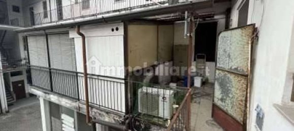 2 bedrooms Apartment in Sedriano, Italy No. 13042 4