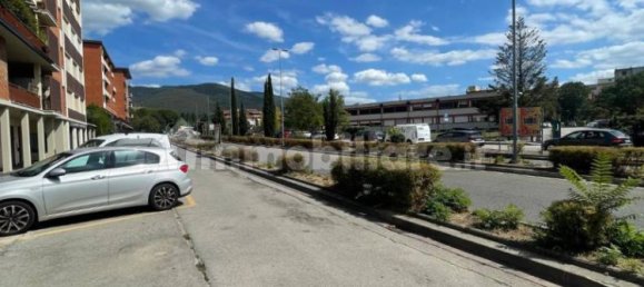 Garaje en Sesto Fiorentino, Italy 14 m² No. 376333 3