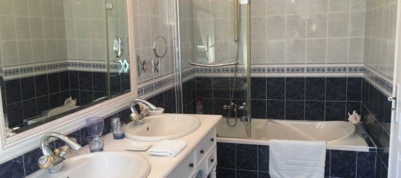 11 bedrooms Castles in Tournon-Saint-Pierre, France No. 67998 37