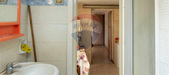 5 rooms Apartment in Catania, Italy No. 163234 26