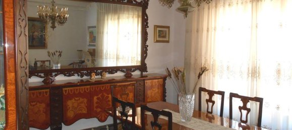 4 bedrooms Apartment in Reggio Calabria, Italy No. 219921 2