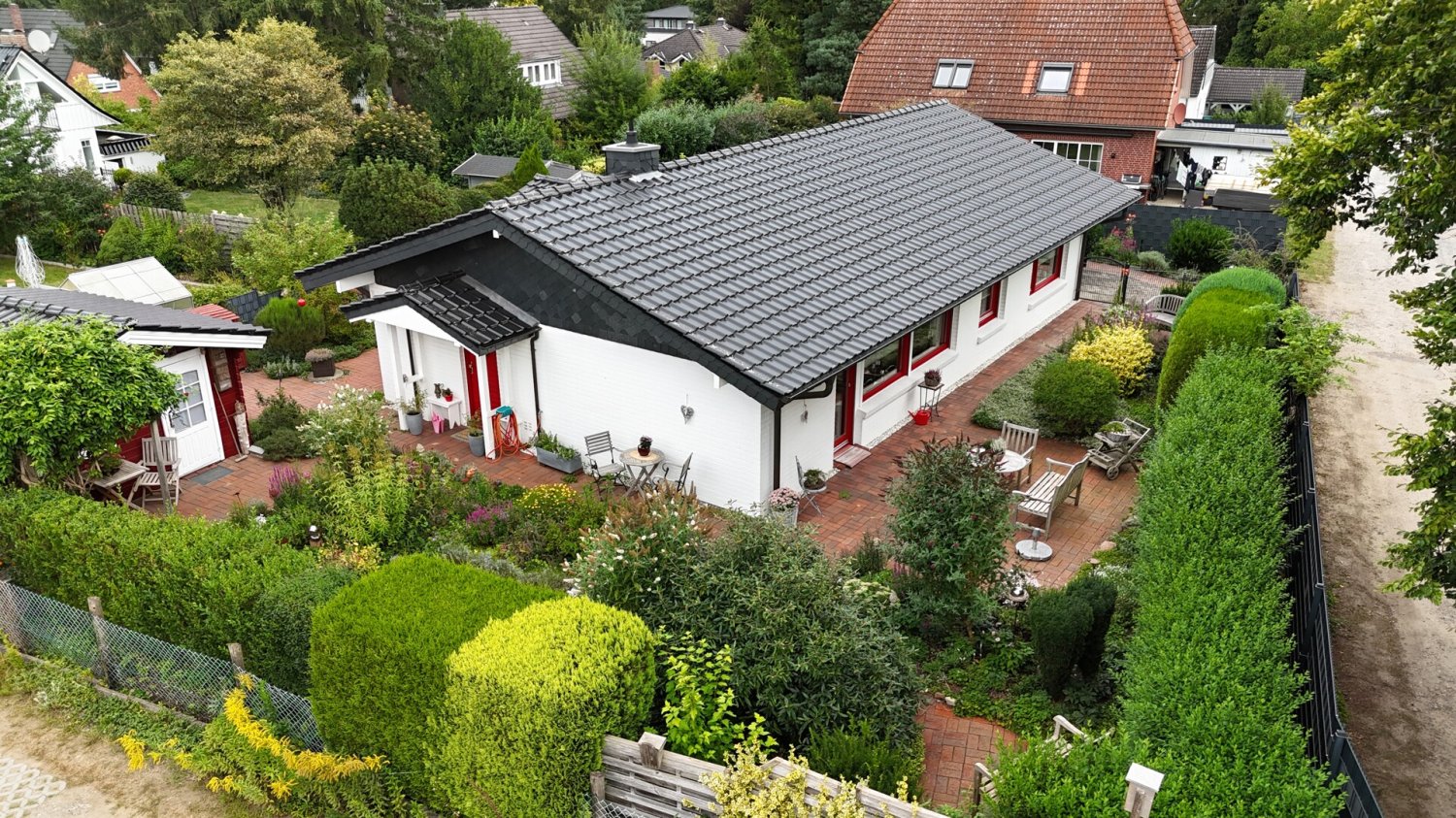 Бунгало с 4 комнатами в Харбург, Германия № 344495