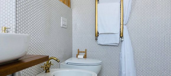 5 rooms Apartment in Montemarciano, Italy No. 165670 14