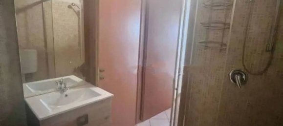 2-salle Appartement à Chignolo Po, Italy No. 80955 2