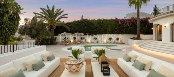 Villa de 5 dormitorios en Marbella, Spain No. 69864 36