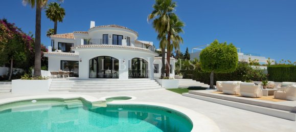 Villa de 5 dormitorios en Marbella, Spain No. 69864 4