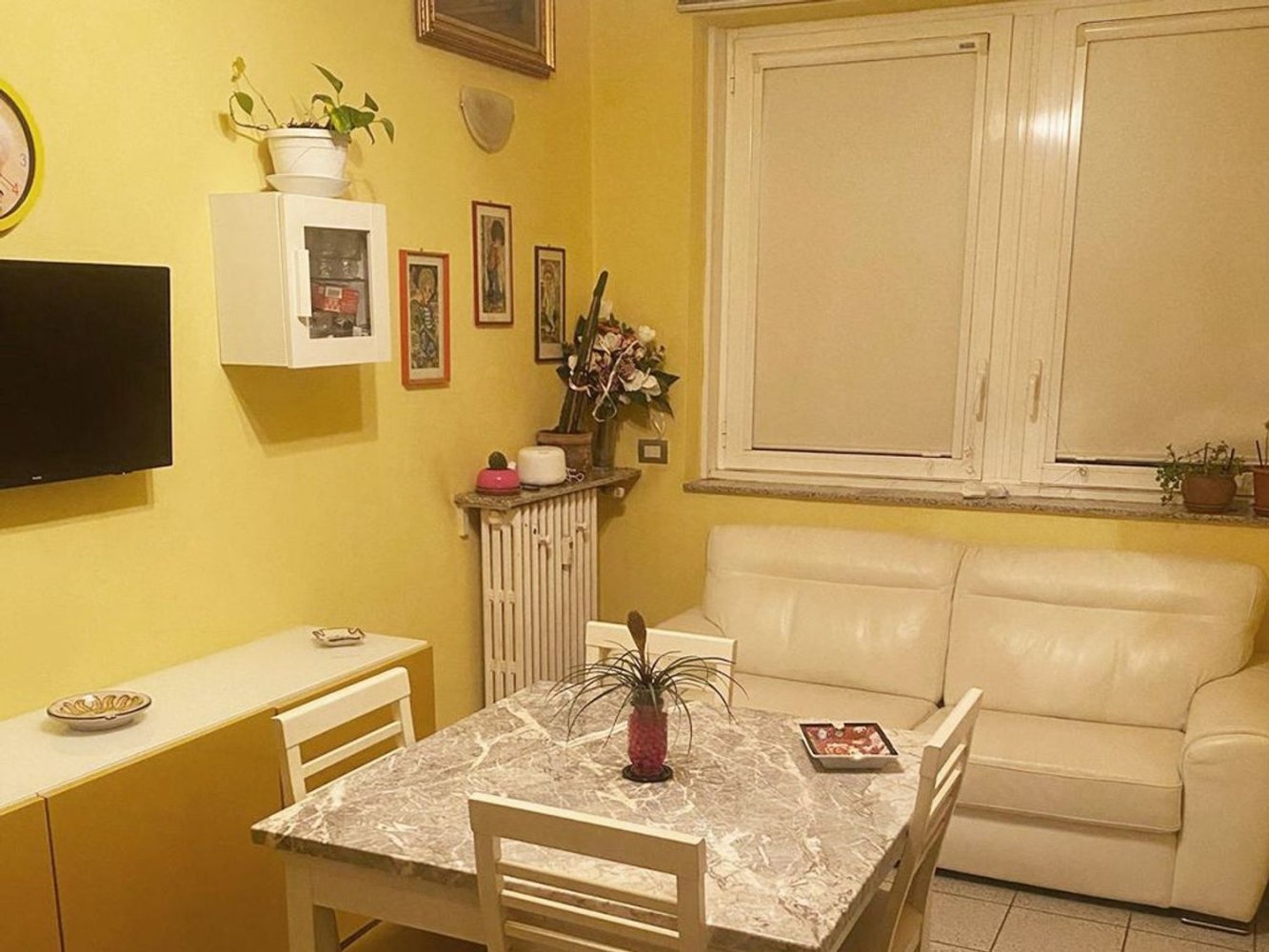 2-salle Appartement à Parma, Italy No. 227705