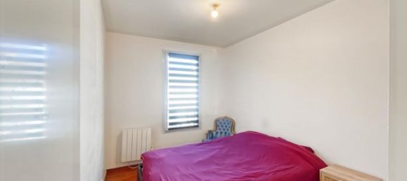 3 bedrooms House in Bondy, France No. 358483 8